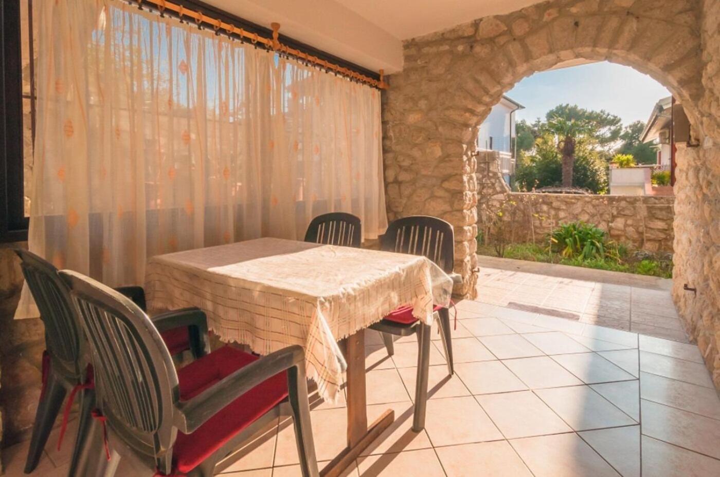 Apartment Luce Мали-Лошинь Экстерьер фото