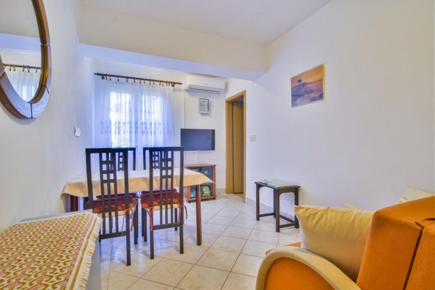 Apartment Luce Мали-Лошинь Экстерьер фото